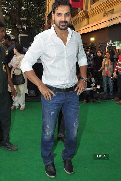Suniel Shetty's store launch