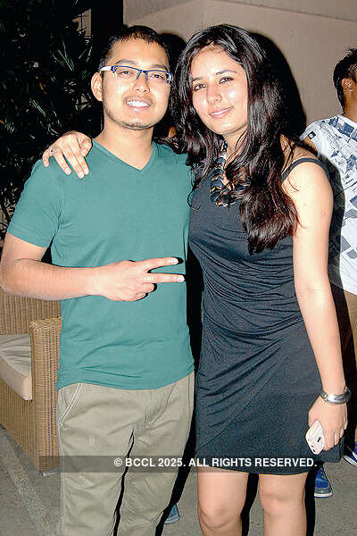 Let's get into the groove 