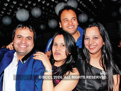 Ajay and Pooja Bindal's anniversary party