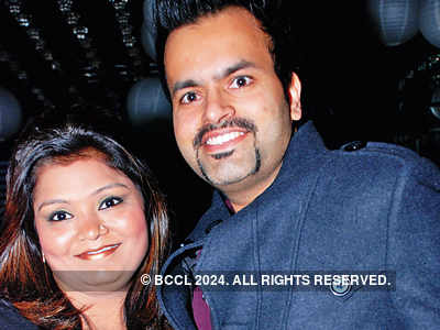 Ajay and Pooja Bindal's anniversary party