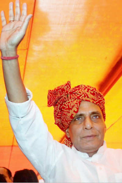 Gadkari out; Rajnath back as BJP chief