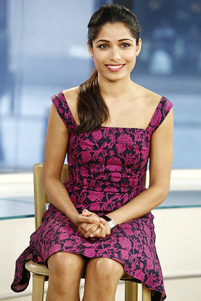 Freida Pinto named 'Hottest Indian Chick'