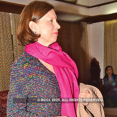 For friends from the U.S. 