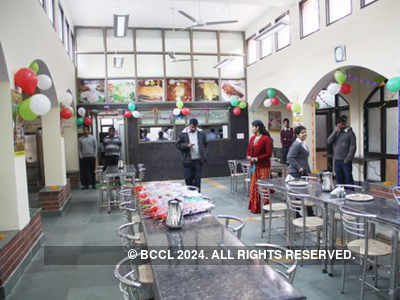 IRCTC's cafeteria launch @ DU