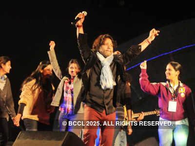 Kailash Kher at Nagpur Mahotsav 2013
