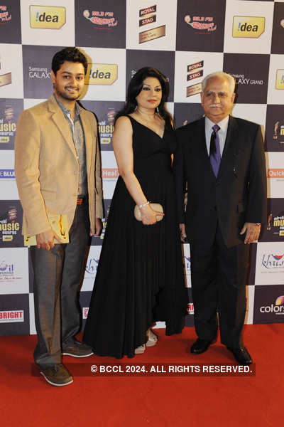 Mirchi Awards' 13 - Red Carpet