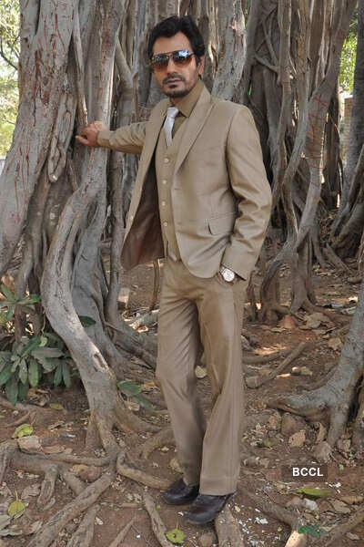 Movie muhurth: 'Black Currency'