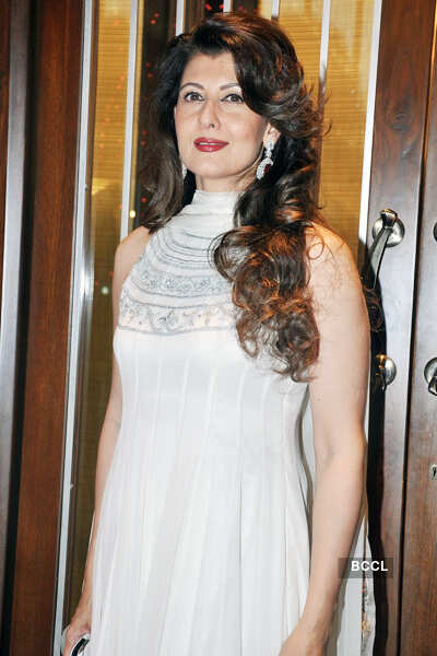 Celebs @ jewellery store launch