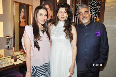 Celebs @ jewellery store launch