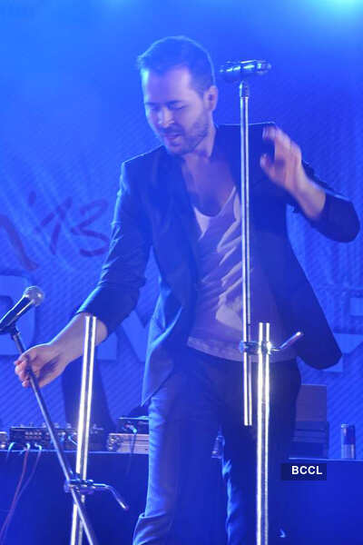 '3rd Rock Entertainment' concert