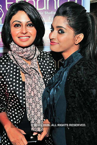 Let's dance for love