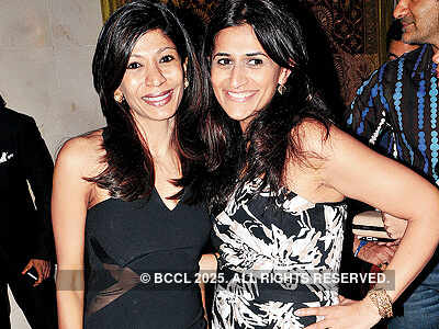 For the love of fashion 