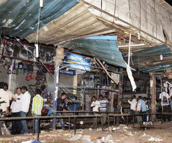 Hyderabad serial bomb blasts 