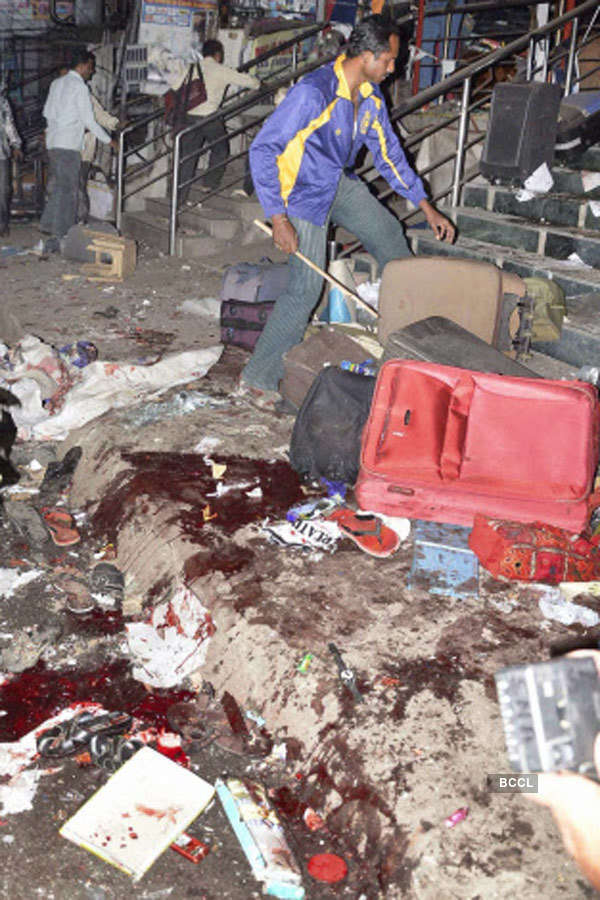Hyderabad serial bomb blasts 