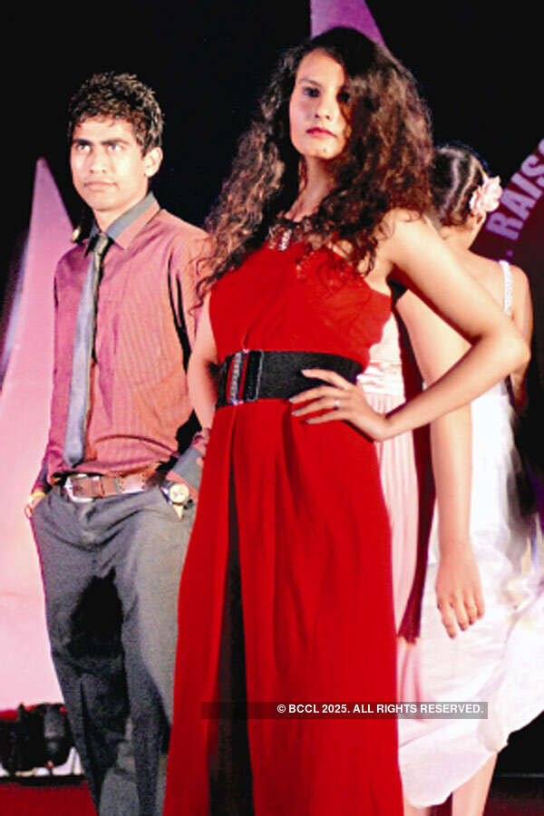 Sayali Bhagat at Kashti 2013