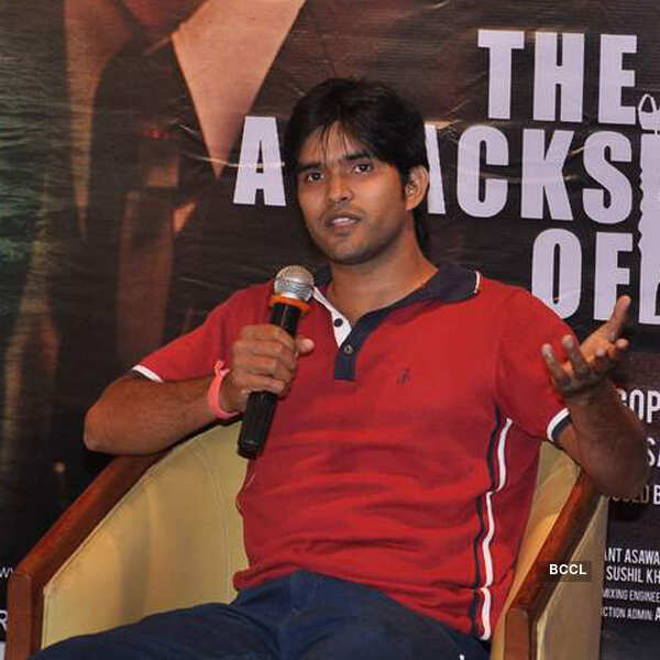 RGV introduces Kasab of 26/11