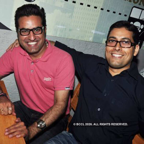 All women trio performance!