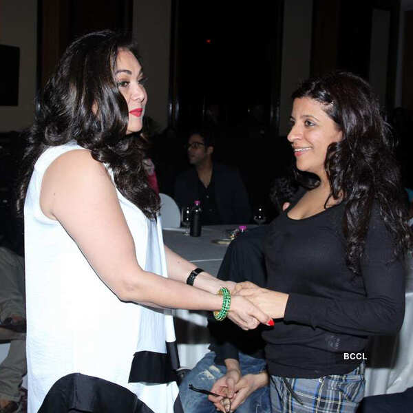 B'wood interacts with Spielberg