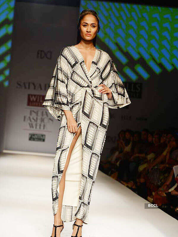 WIFW '13: Day 1: Satya Paul