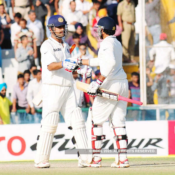 India beat Aus by 6 wickets, lead series 3-0