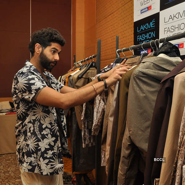 Kunal Rawal's LFW fitting session