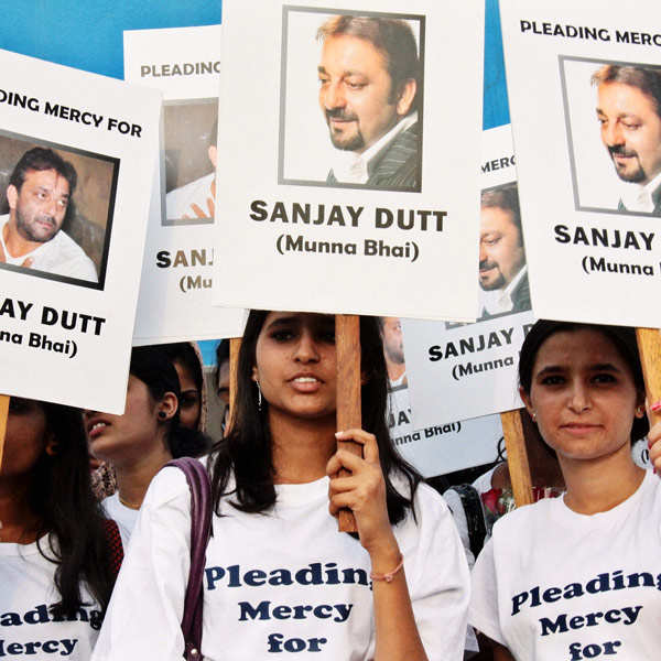 Warrant against Sanjay Dutt for non-appearance in court