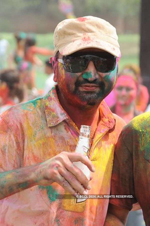 vineet jain holi party 2025