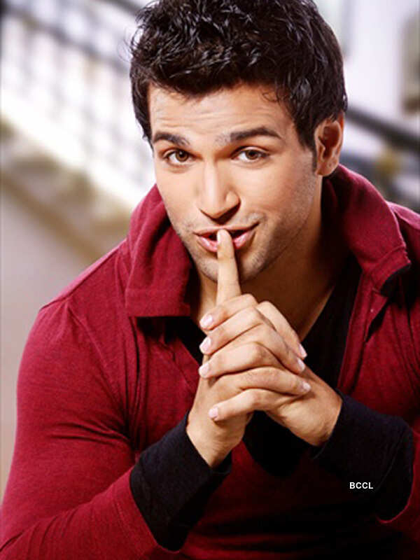 Hosting is stressbuster for me: Rithvik