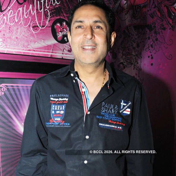 The Dholi Gets His Groove