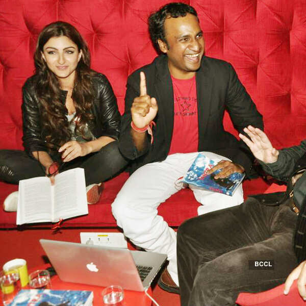 Soha @ book reading session