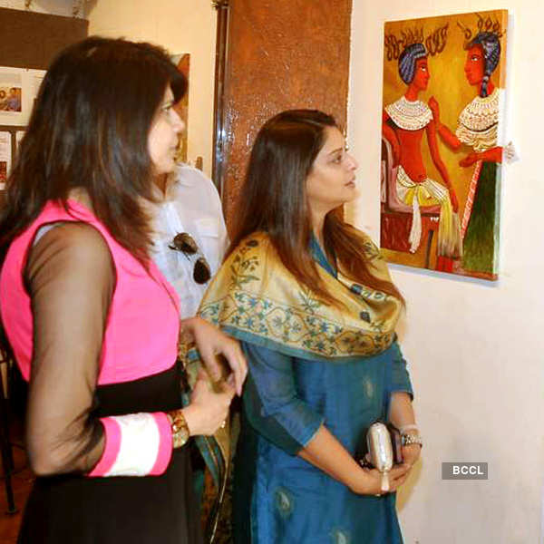 Nagma graces art exhibition