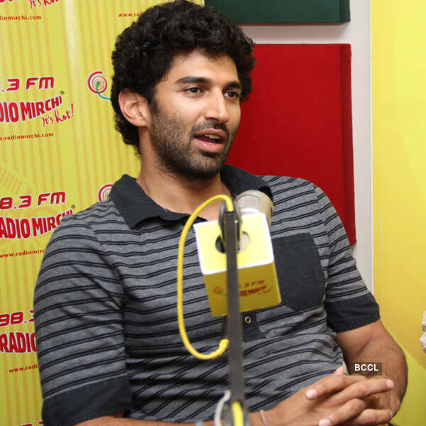 'Aashiqui 2' on Radio Mirchi