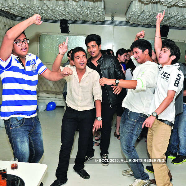 Aatima Bhatia's 16th birthday bash