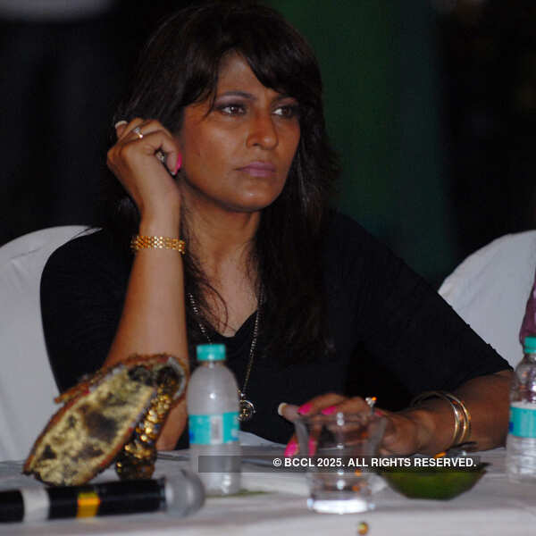 I get paid so much, I will laugh: Archana