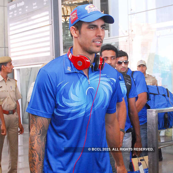 Mumbai Indians @ Jaipur airport