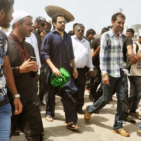 Emraan visits Haji Ali dargah