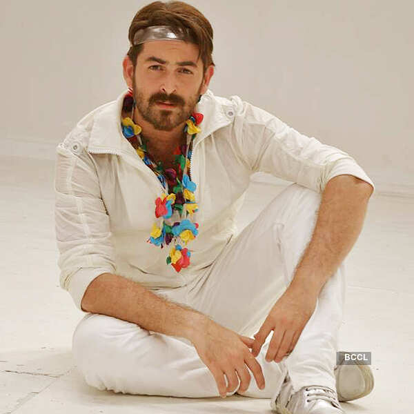 Shortcut Romeo: On the sets