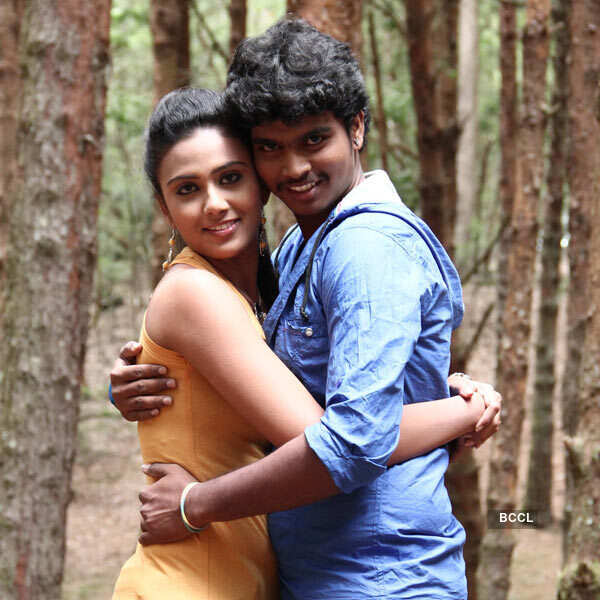 Ingu Kadhal Katrutharapadum