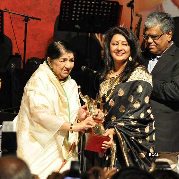 Dinanath Mangeshkar Awards '13