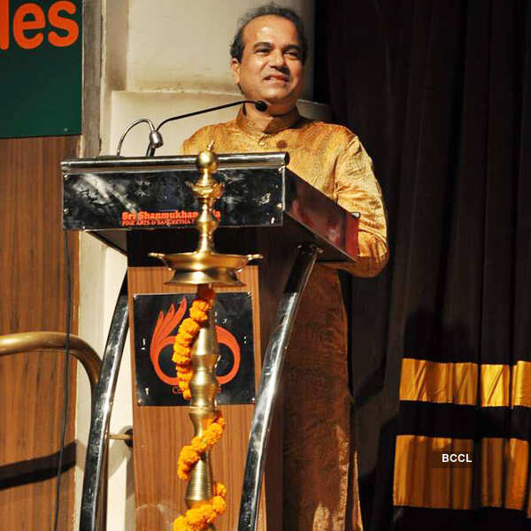 Dinanath Mangeshkar Awards '13