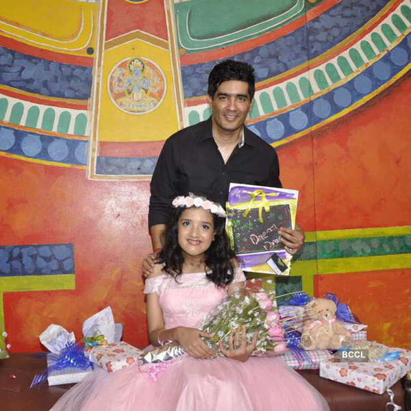 Manish attends NGO event