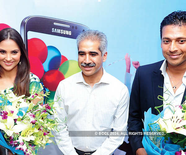 Samsung Galaxy S4 Launched