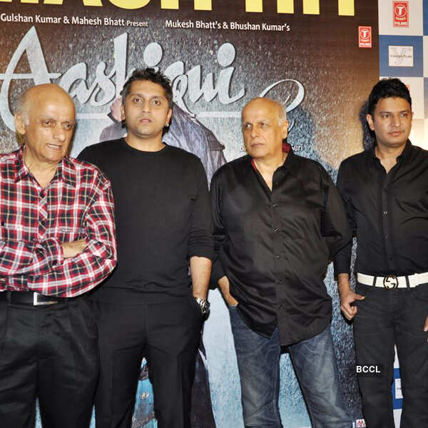 Mukesh Bhatt Mohit Suri Mahesh Bhatt And Bhushan Kumar During The Success Bash Of The Movie shiqui 2 Held In Mumbai On April 30 13