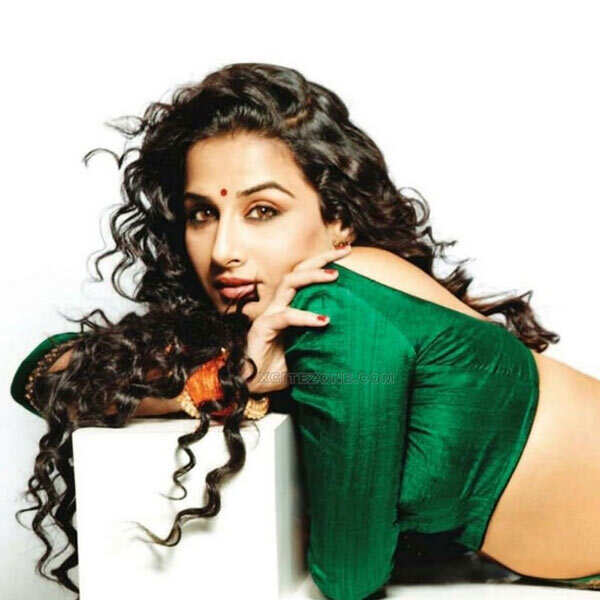 B-wood's hottest wives