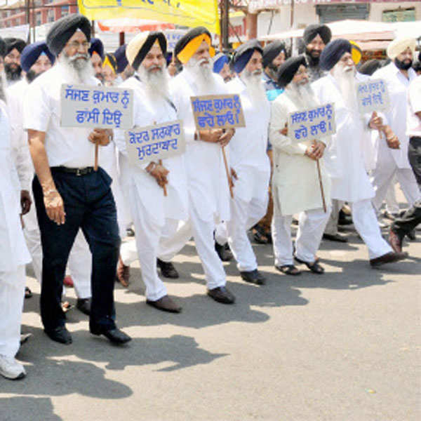 Sikhs protest against Sajjan's acquittal 