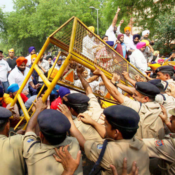 Sikhs protest against Sajjan's acquittal 