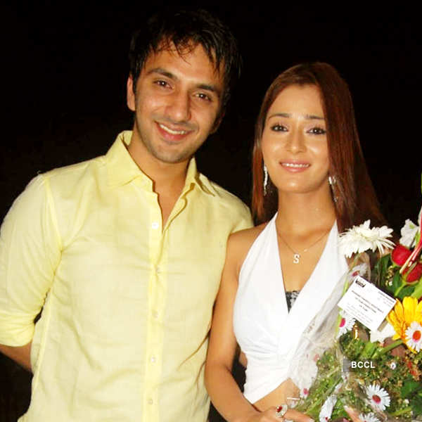 Sara Khan And Ali Merchant Got Married In Bigg Boss 4 There Were   19912182.cms