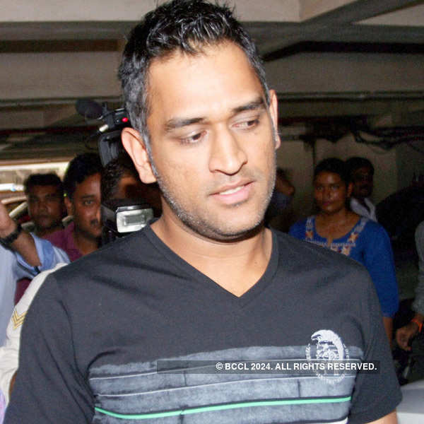 MS Dhoni in legal soup