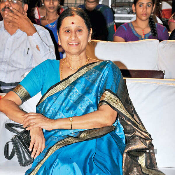 Santoor Spoorthi Awards '13