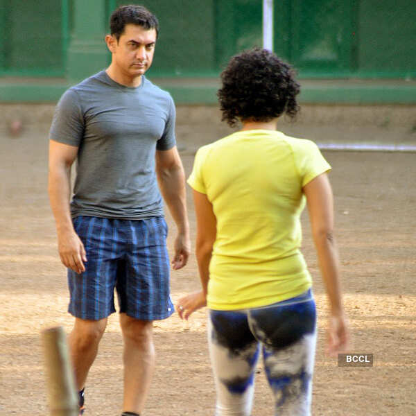 Aamir plays football with family